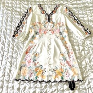 BURRYCO | Floral Print Mini Dress